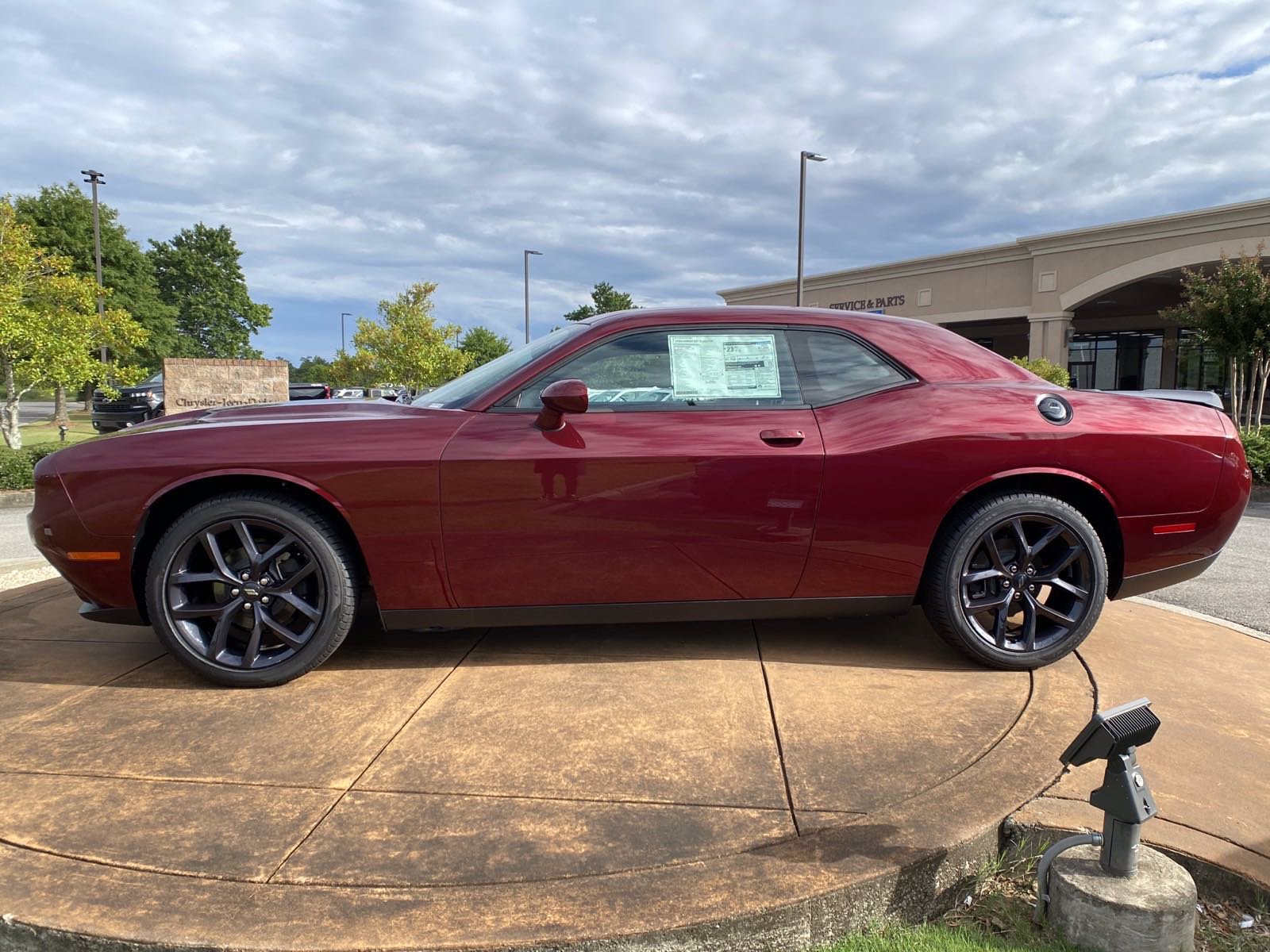 New 2020 Dodge Challenger Sxt 2dr Car In 800501 Ed Voyles Automotive Group