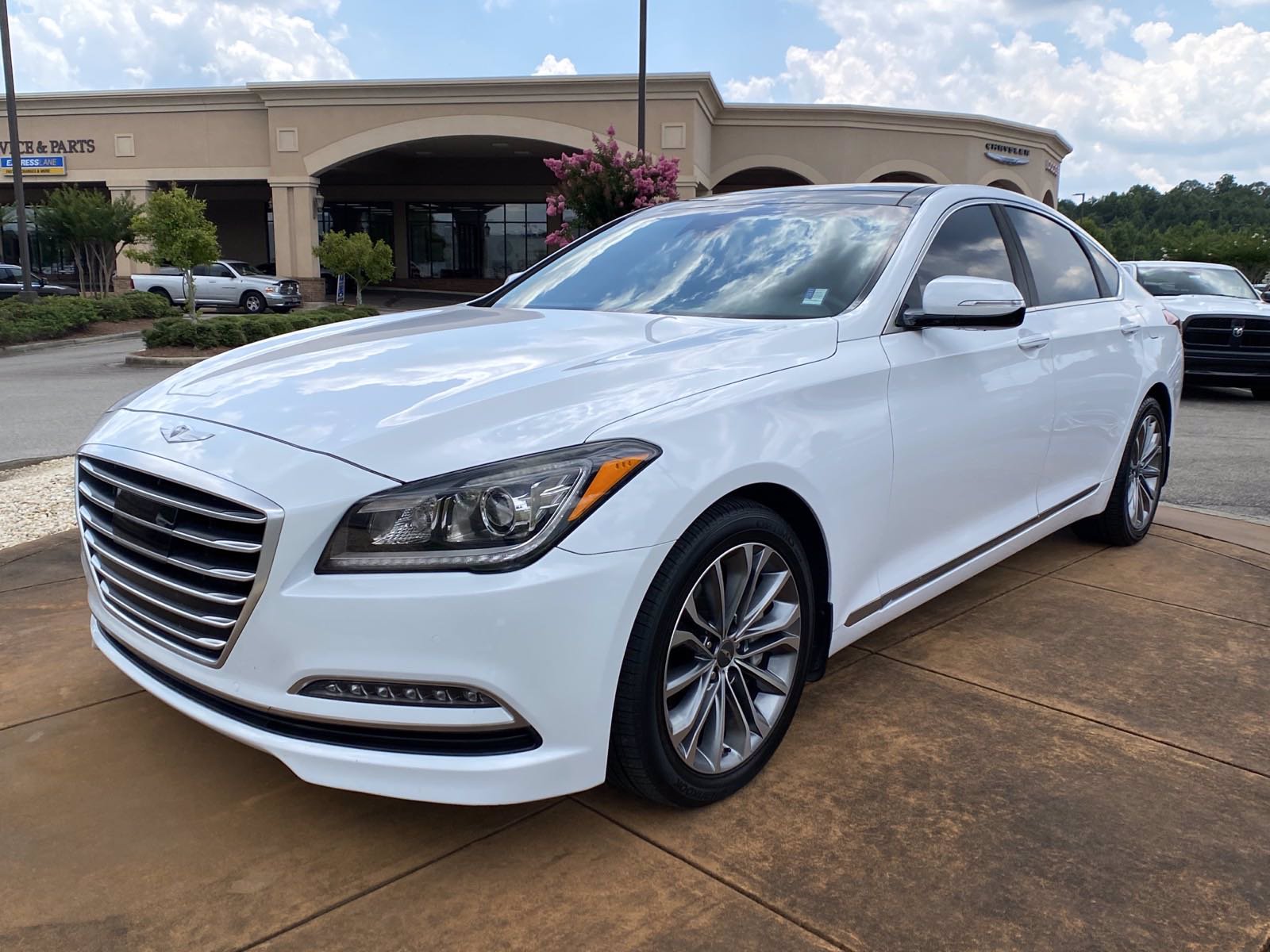 Pre Owned 2015 Hyundai Genesis 3 8L 4dr Car In 800132C Ed Voyles